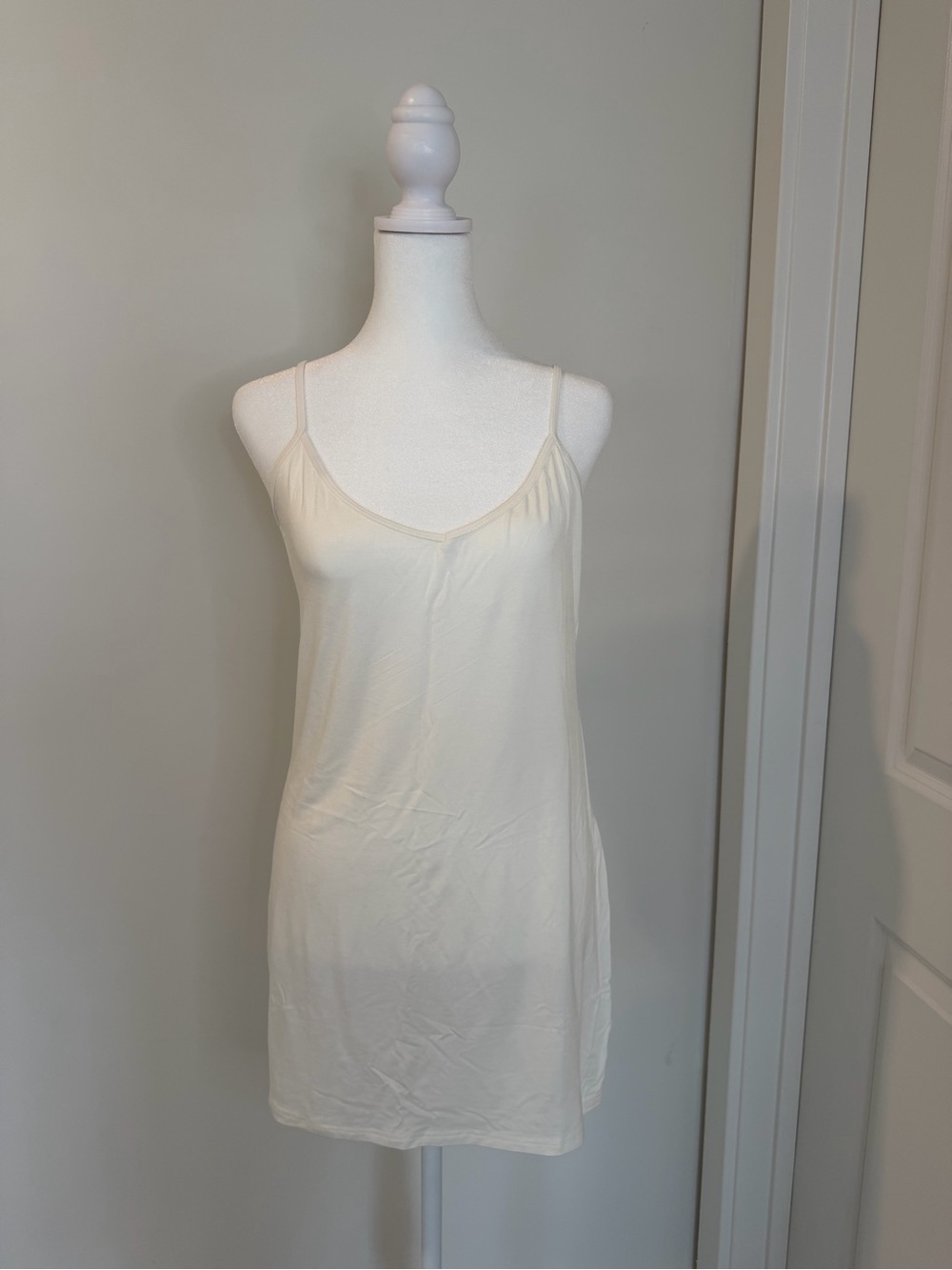 White Lace Sheer Robe - Picture 9 of 13